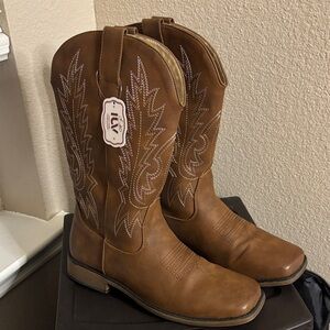 Brown Heeled Boots
